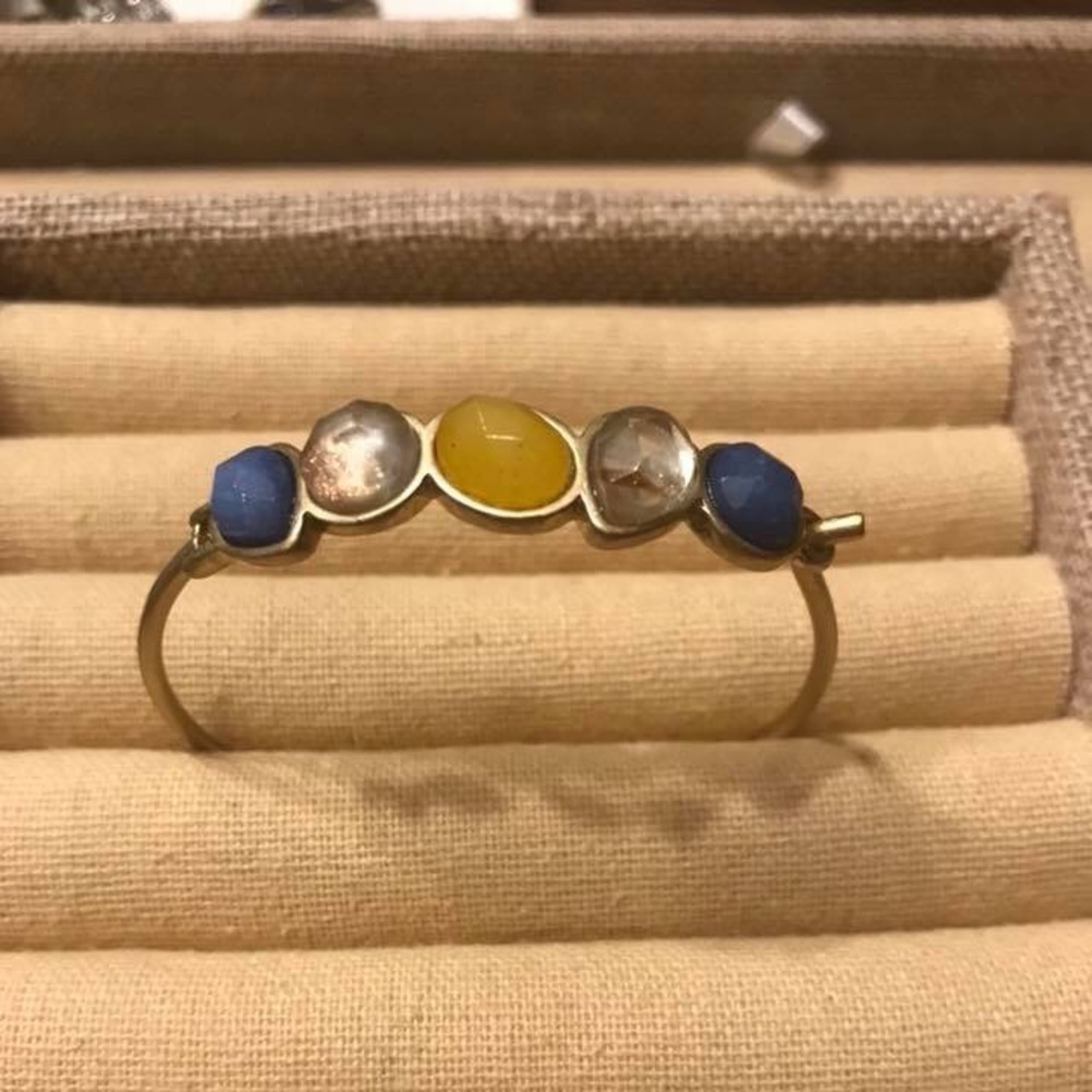 Chloe + Isabel exclusive Signature Hinged Bangle